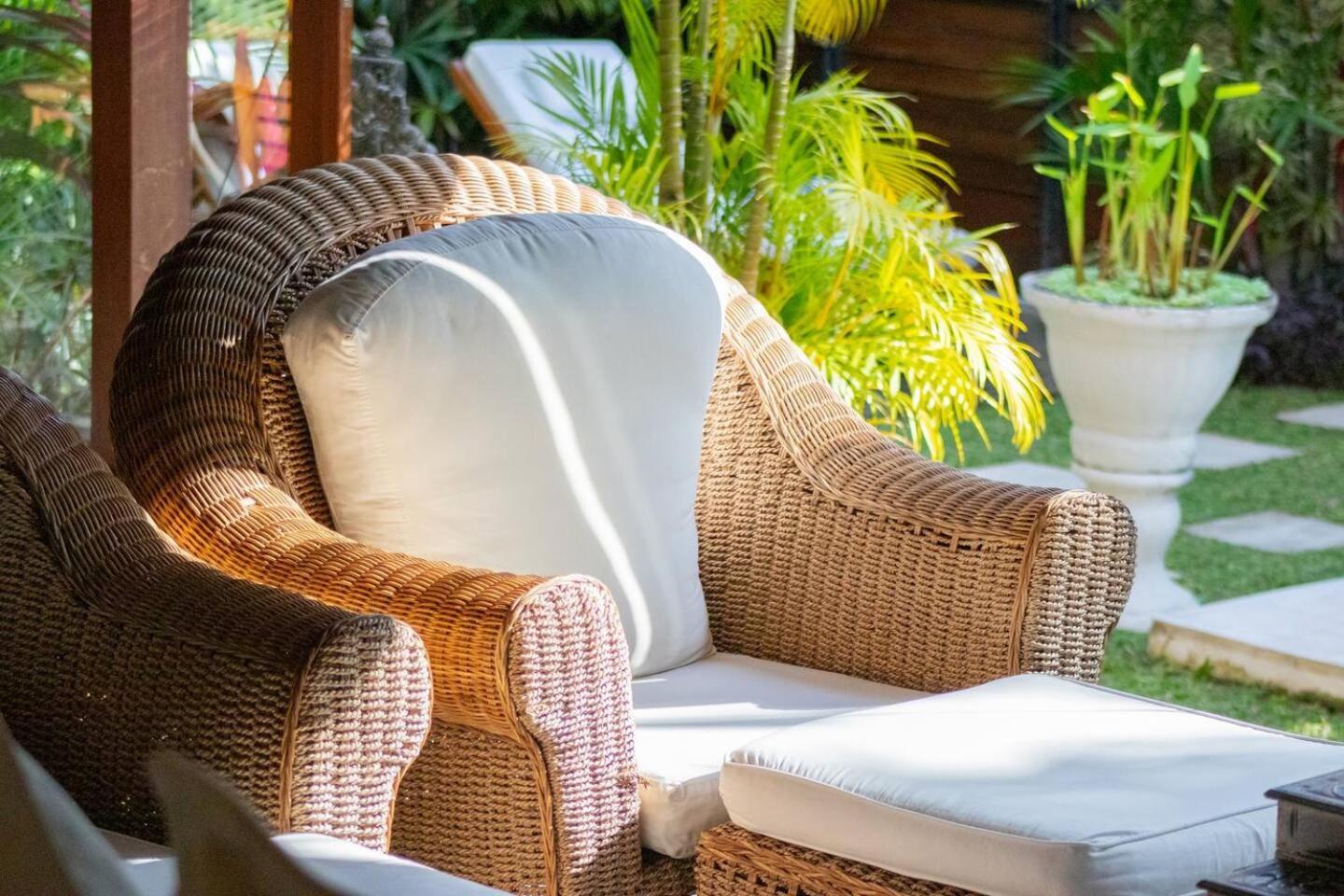 Heart Of Seminyak, 2Br, Sleeps 4, Walk To Bintang Villa Buitenkant foto