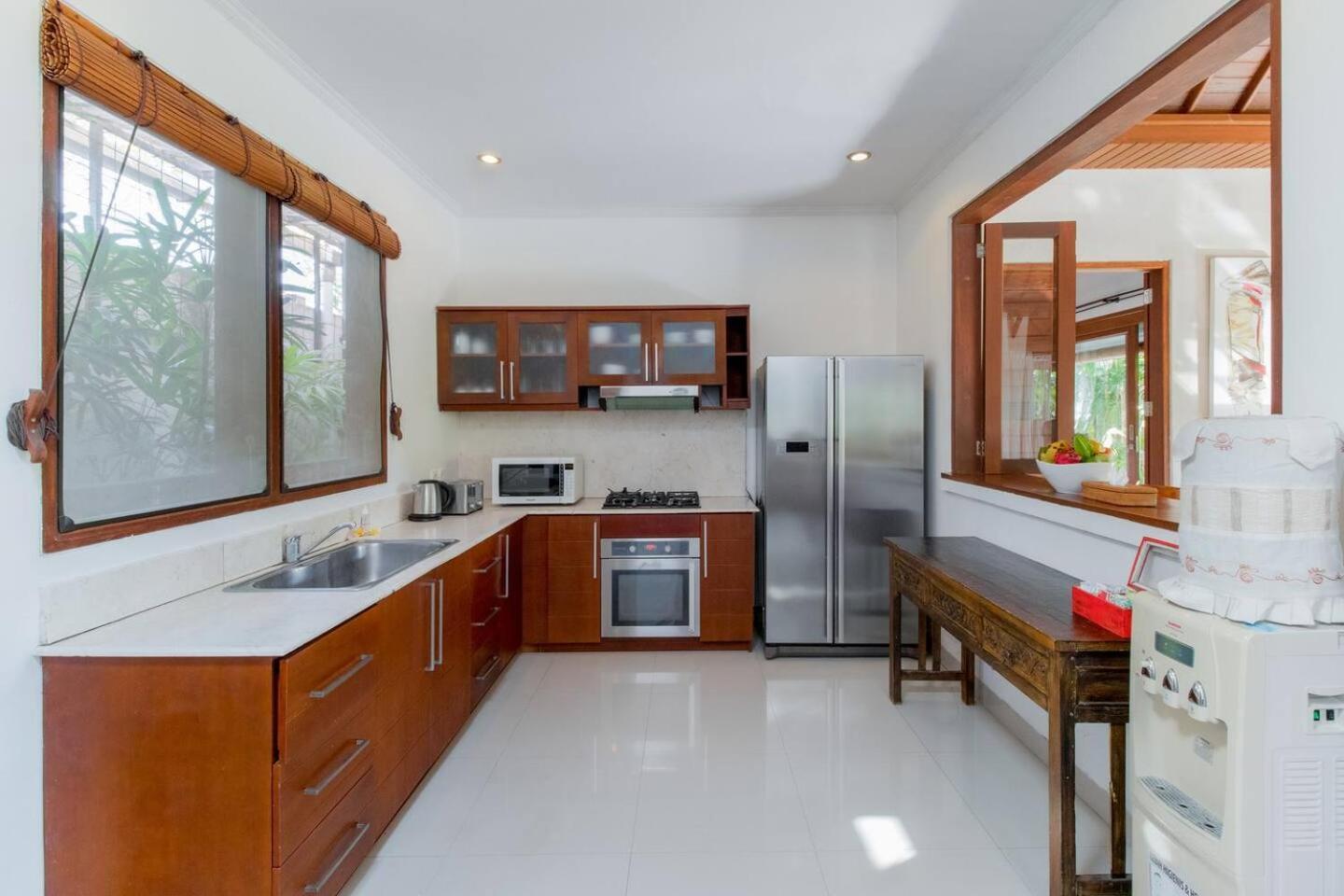 Heart Of Seminyak, 2Br, Sleeps 4, Walk To Bintang Villa Buitenkant foto